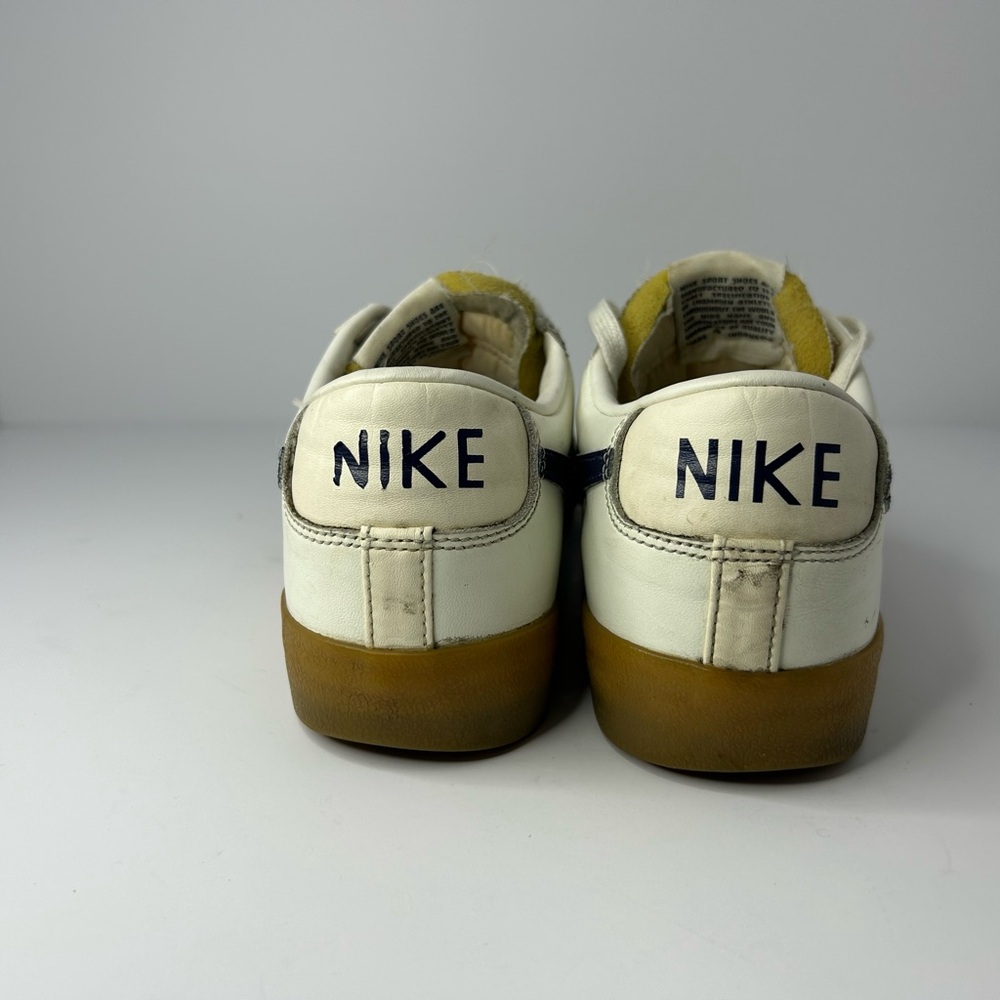 Nike White and Blue Sneakers with Gum Sole - Picture 3 of 7